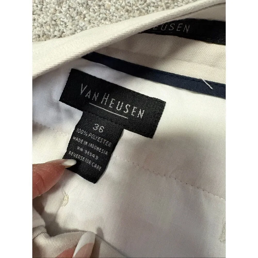 Van Heusen dress shorts Shorts size 36